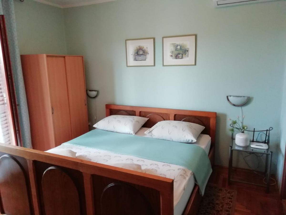 Near Beach - Apartments Marica Rovinj Habitación foto